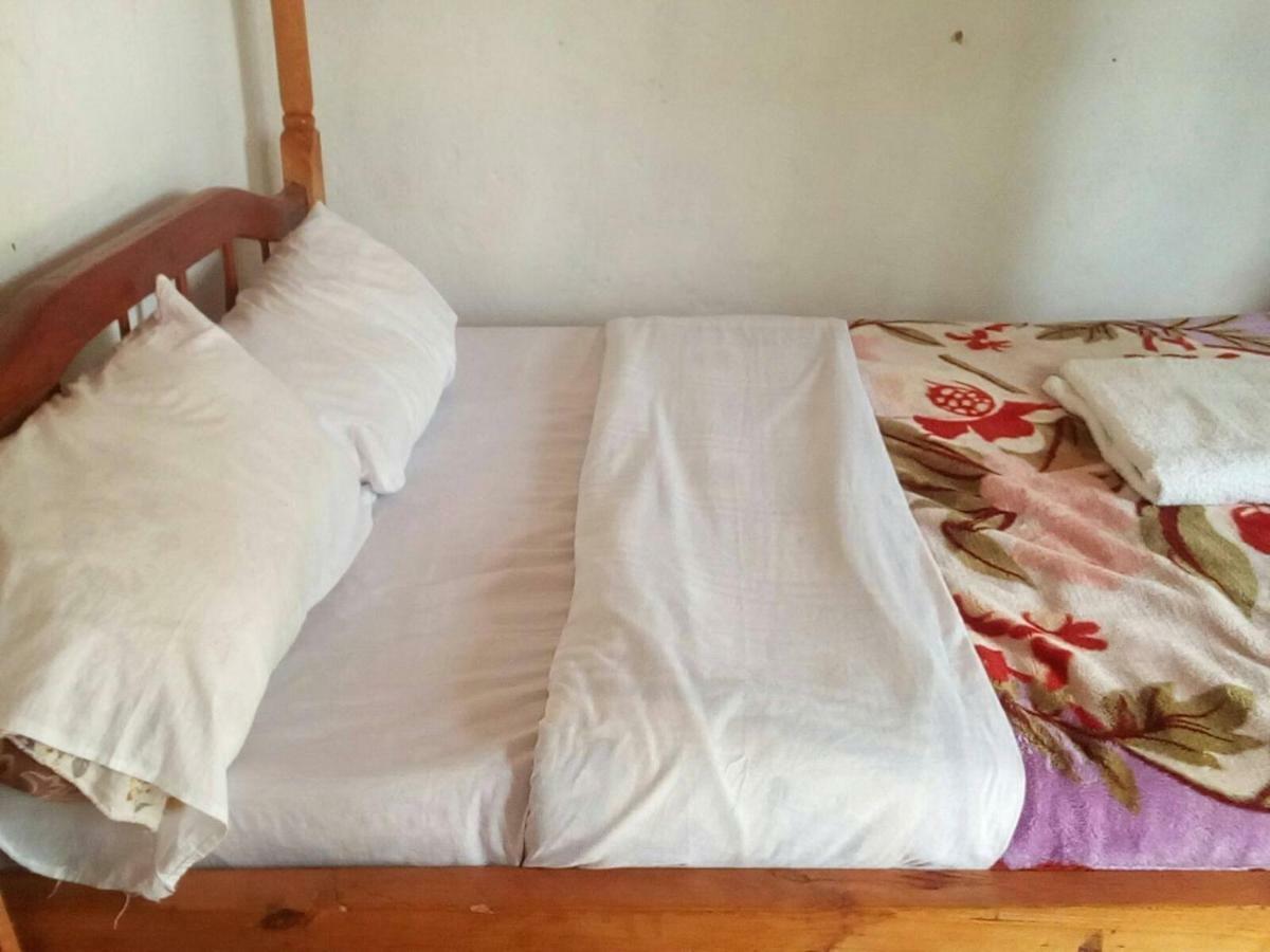 Ruhija Community Rest Camp Bed and Breakfast Kabale Eksteriør billede