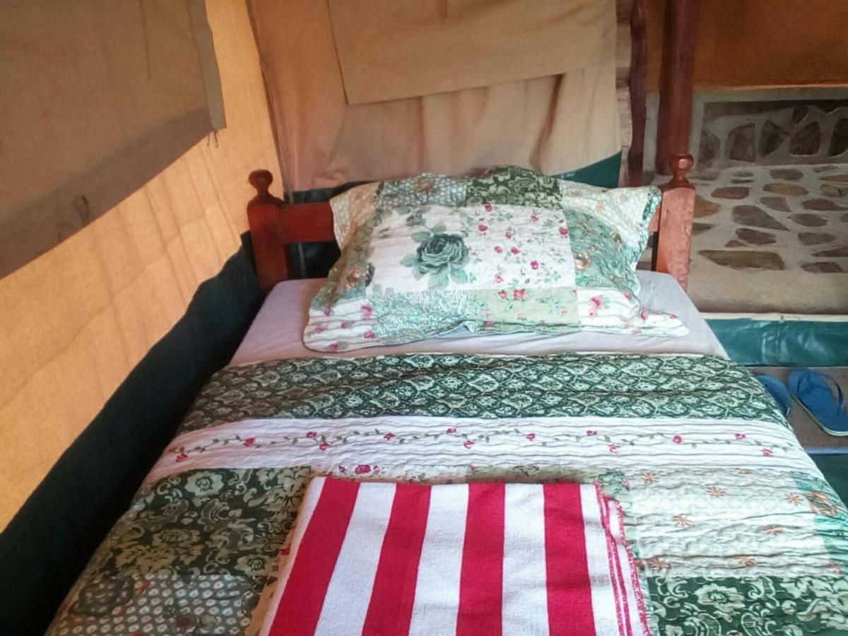 Ruhija Community Rest Camp Bed and Breakfast Kabale Eksteriør billede