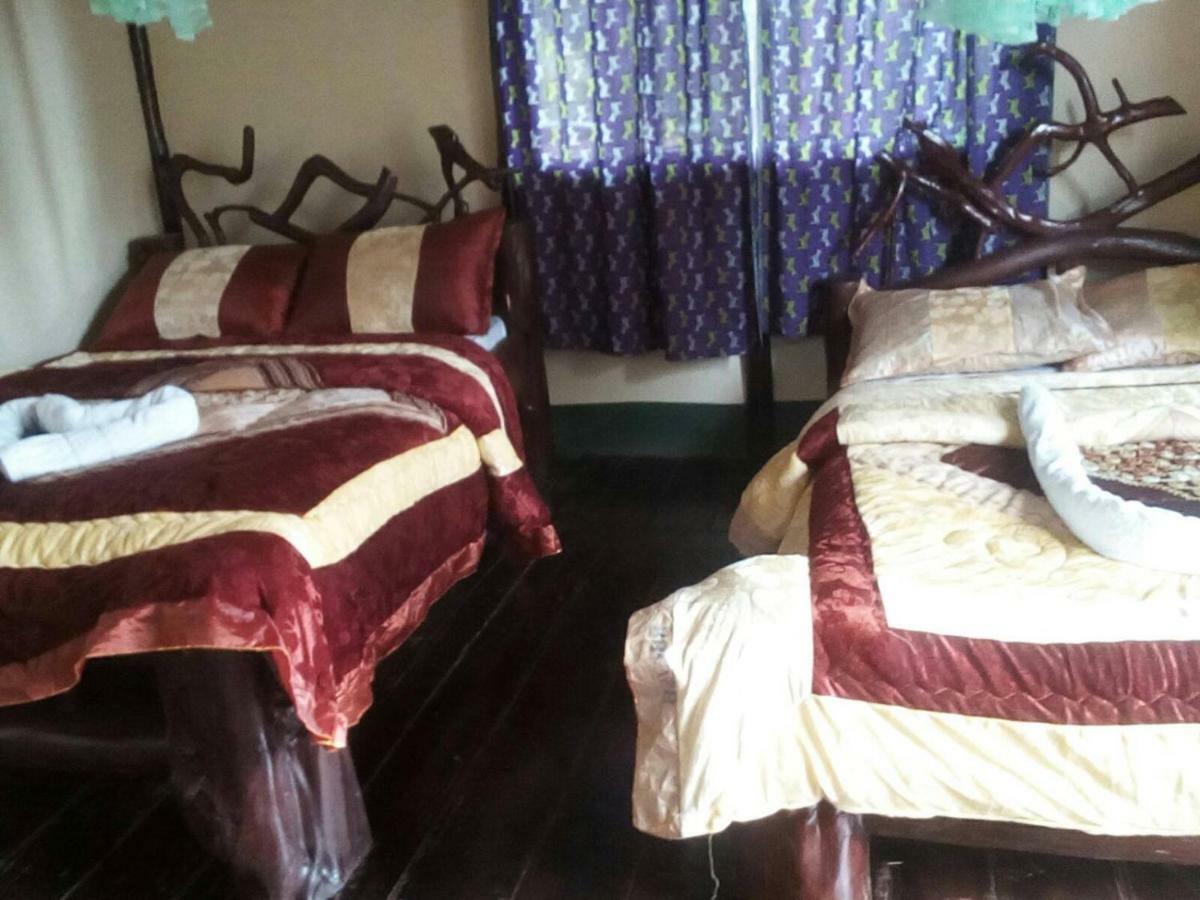 Ruhija Community Rest Camp Bed and Breakfast Kabale Eksteriør billede